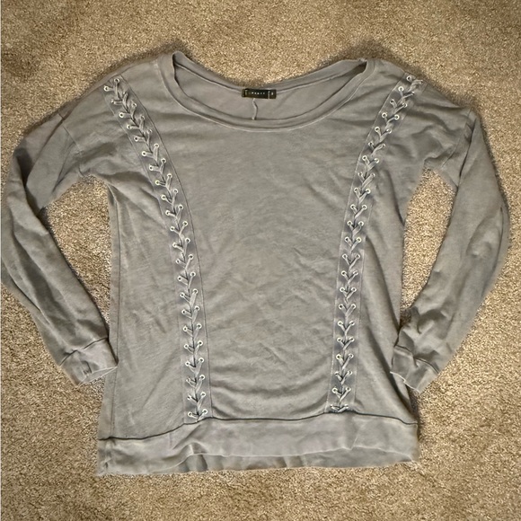 Like New! T-Party sweatshirt Sz. Small - Picture 1 of 3